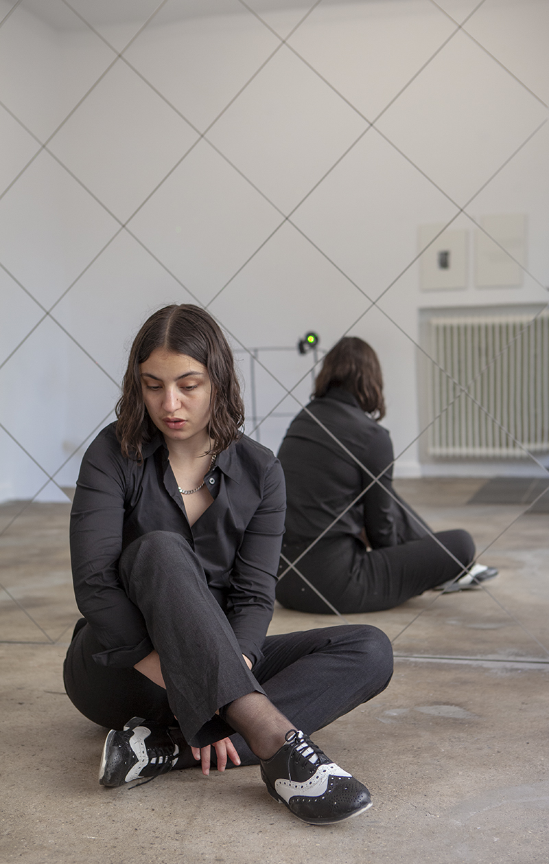 in girum imus nocte et consumimur igni, Performance, Performed by Amina Szecsödy, 2021